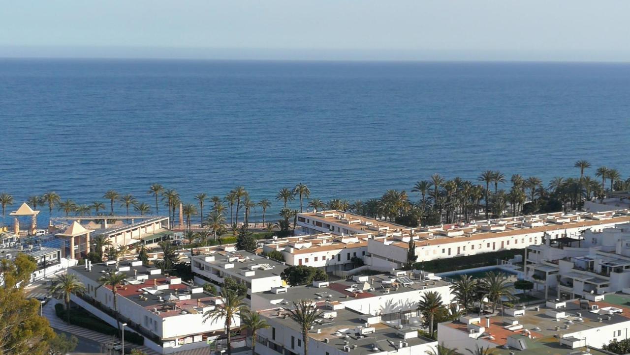 Alojamiento Con Vistas Al Mar Aguadulce  Exterior photo