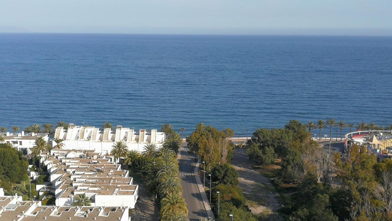 Alojamiento Con Vistas Al Mar Aguadulce  Exterior photo