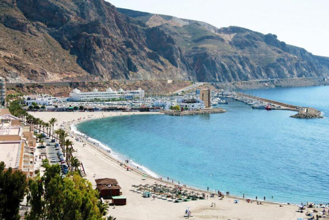 Alojamiento Con Vistas Al Mar Aguadulce  Exterior photo